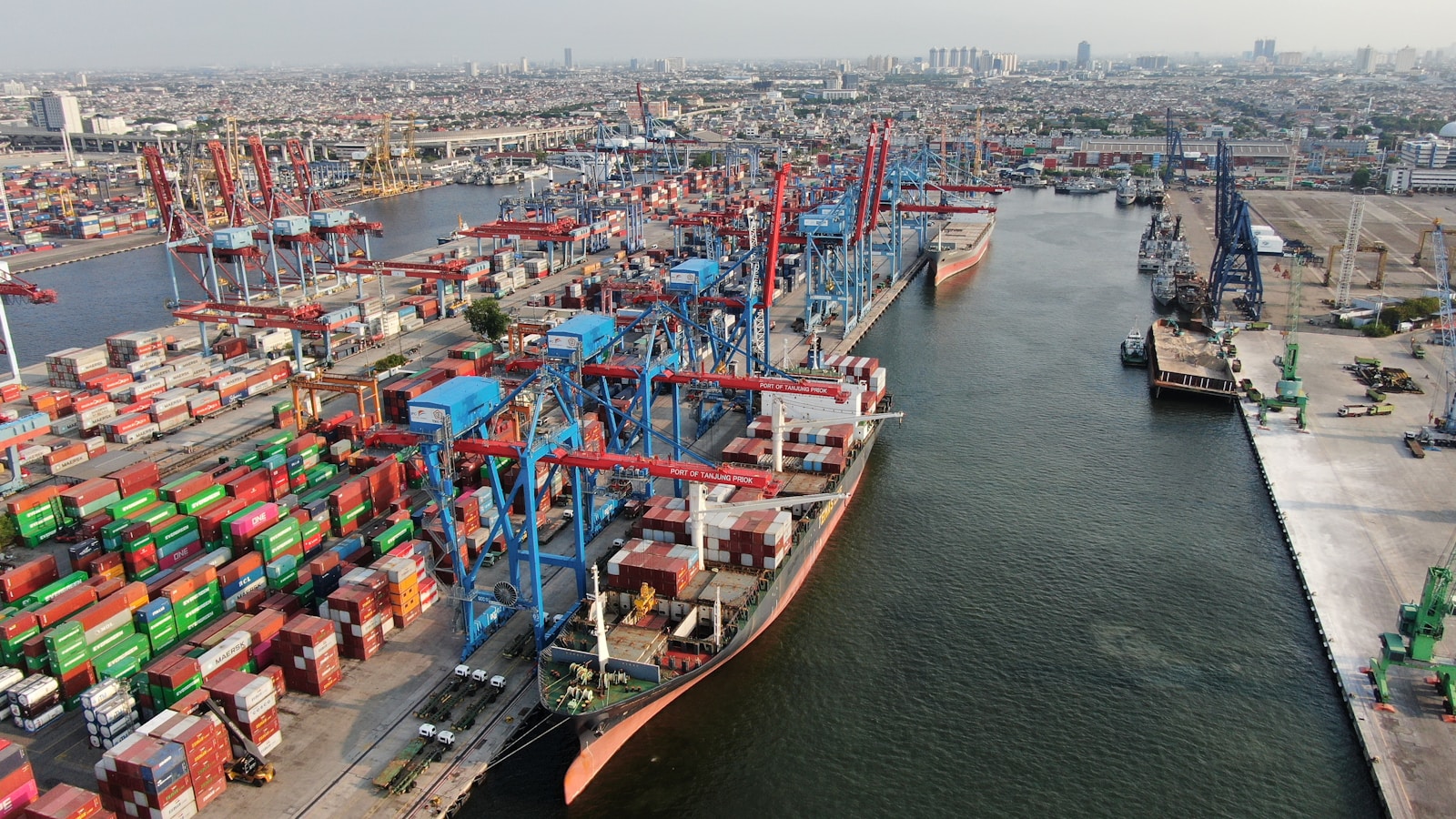 Container shipping port for export import logistics